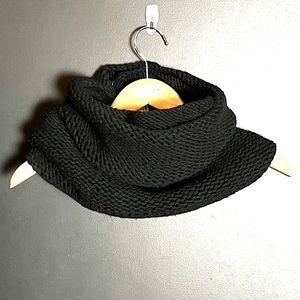 Helmut Lang men’s cashmere Infinity double layered scarf